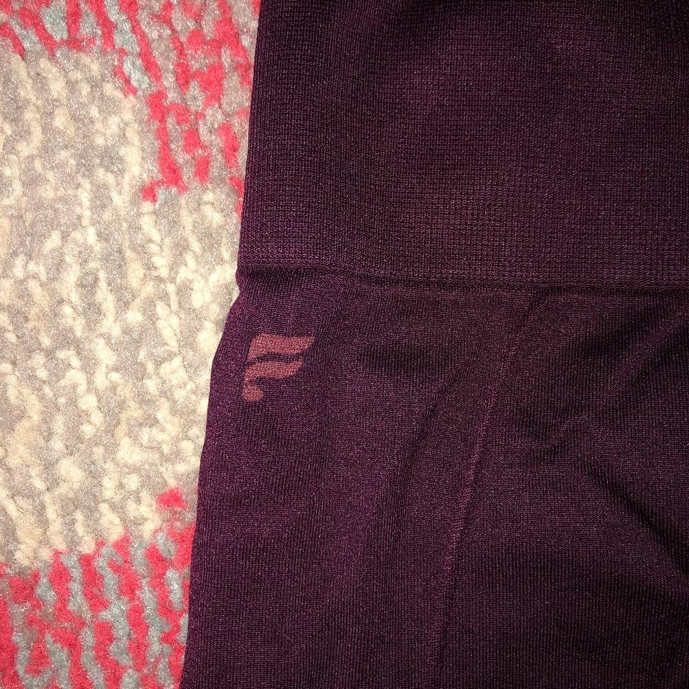 Fabletics leggings! - Picture 6 of 7